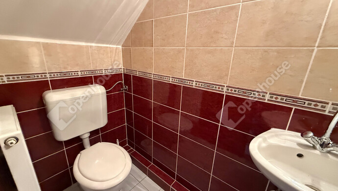 12. kép | Eladó Szolgáltató egység, Hegyhátszentjakab (#179826)