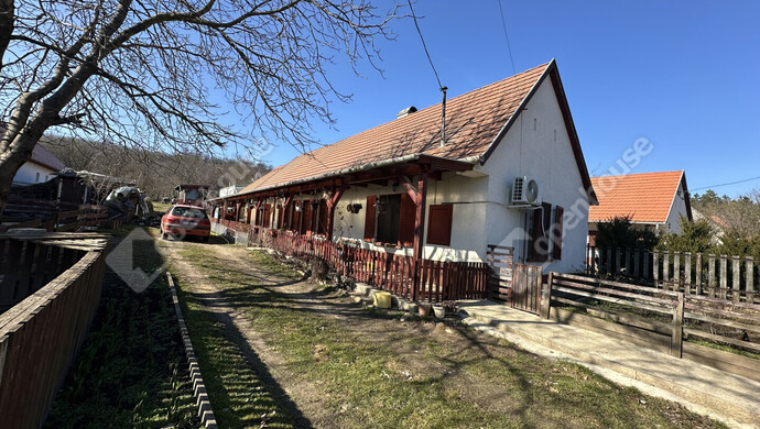 0. kép | Eladó ház Kőhányáson | Eladó Családi ház, Gánt (#180180)