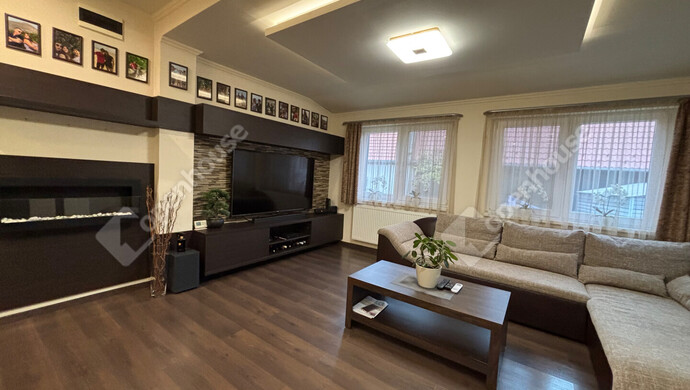 2. kép | Eladó Családi ház, Écs (#178114)