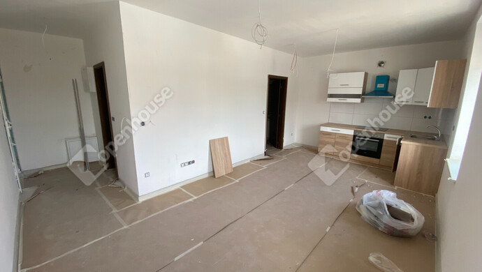 0. kép | Nappali, konyha, előtér | Kiadó Társasházi lakás, Mosonmagyaróvár (#178032)