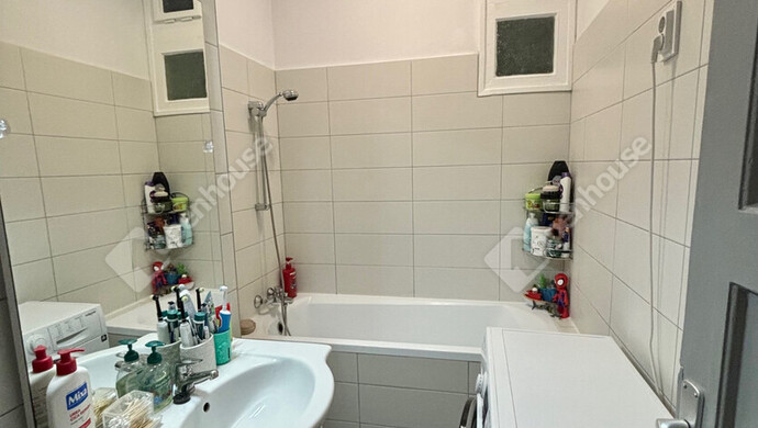 9. kép | Fürdőszoba | Eladó Társasházi lakás, Tatabánya (#178224)