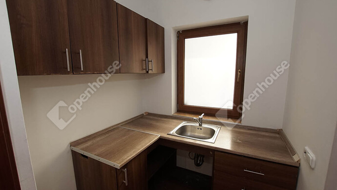 7. kép | Eladó lakás, iroda, üzlethelyiség | Eladó Társasházi lakás, Székesfehérvár (#180780)