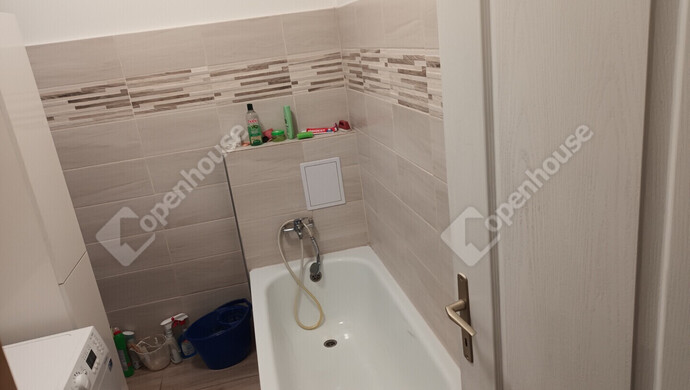 7. kép | Eladó Sorház, Almásfüzitő (#181279)