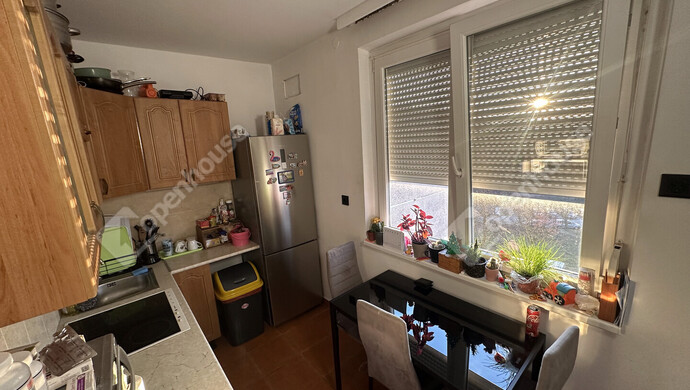 6. kép | Eladó lakás Oroszlányon | Eladó Társasházi lakás, Oroszlány (#180084)