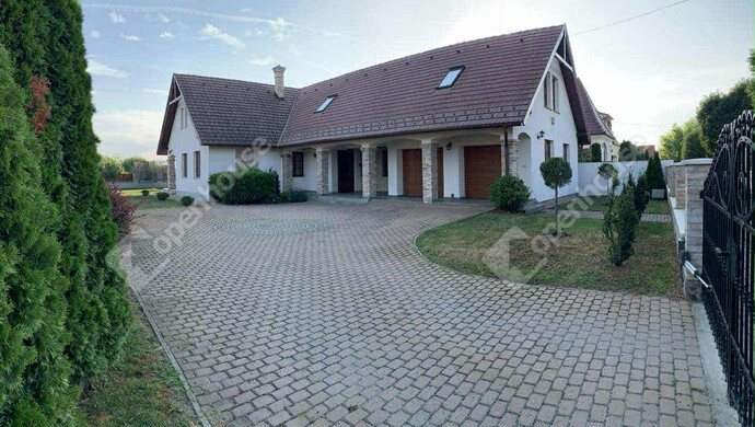 4. kép | Eladó Családi ház, Pápa (#178516)