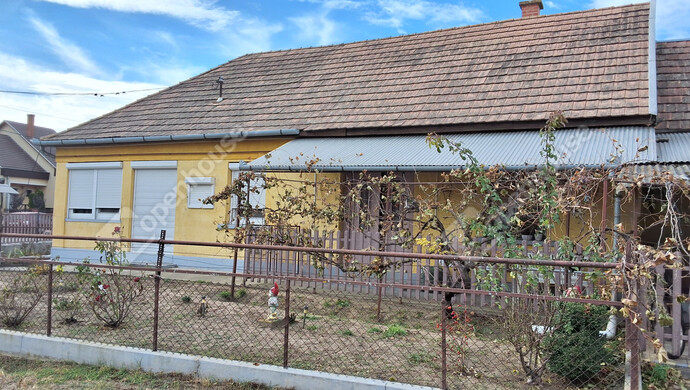 0. kép | Eladó Családi ház, Tápiószentmárton (#178146)