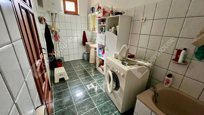 13. kép | Eladó Családi ház, Onga (#174546)