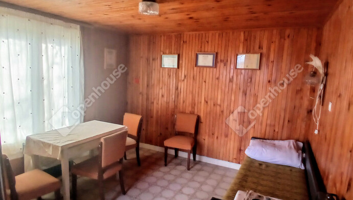 1. kép | Eladó Zárt kert, Bak (#180229)