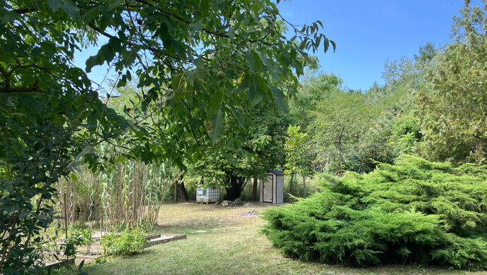 10. kép | Eladó Zárt kert, Bőny (#180133)