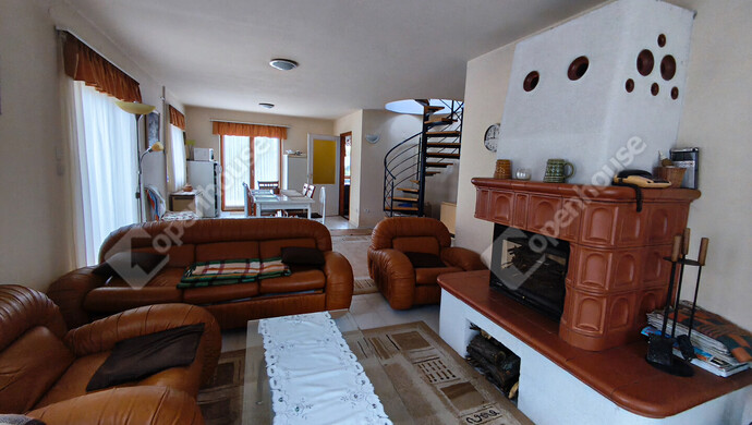 1. kép | Eladó Családi ház, Alsóörs (#178217)