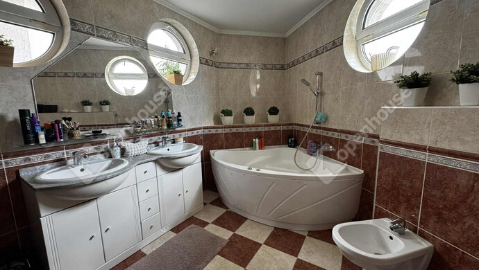 13. kép | Eladó családi ház Öreghegyen | Eladó Családi ház, Székesfehérvár (#177327)