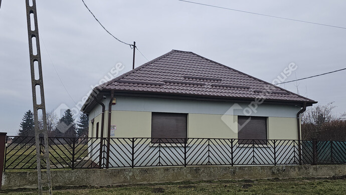 0. kép | Eladó Családi ház, Mezőkomárom (#180044)