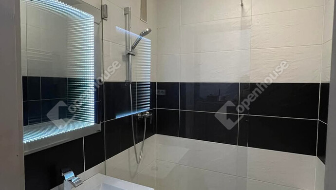 7. kép | Kiadó Társasházi lakás, Komárom (#181073)