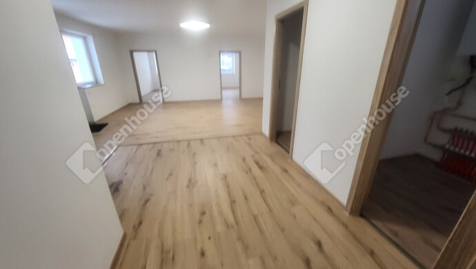 10. kép | Eladó Családi ház, Nyergesújfalu (#179164)