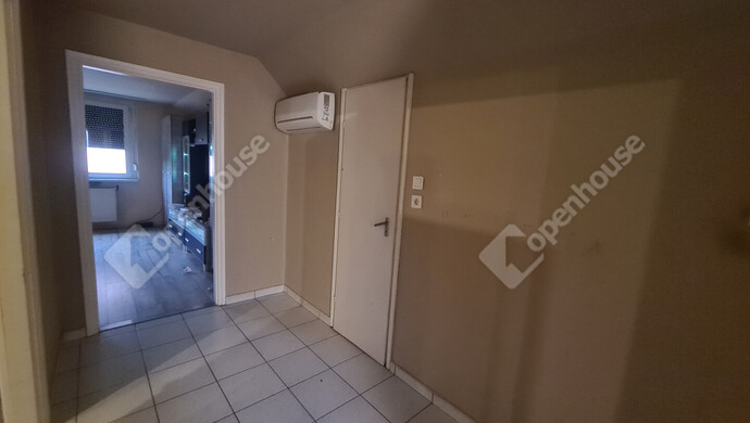 5. kép | Eladó Családi ház, Nyúl (#178161)