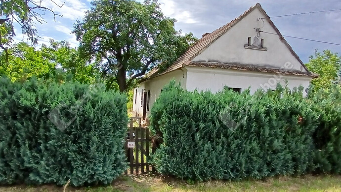 1. kép | Eladó Családi ház, Lakhegy (#176025)