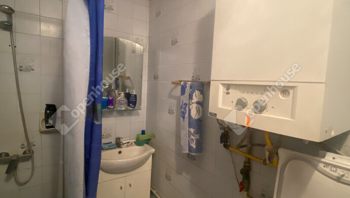 12. kép | Földszinti fürdő | Eladó Családi ház, Csorna (#181203)