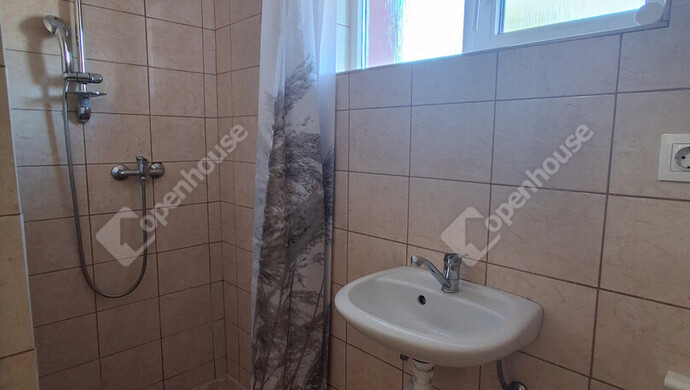 19. kép | Kiadó Családi ház, Komárom (#182832)