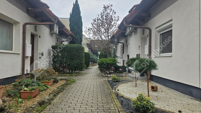 8. kép | Eladó Sorház, Mosonmagyaróvár (#180965)