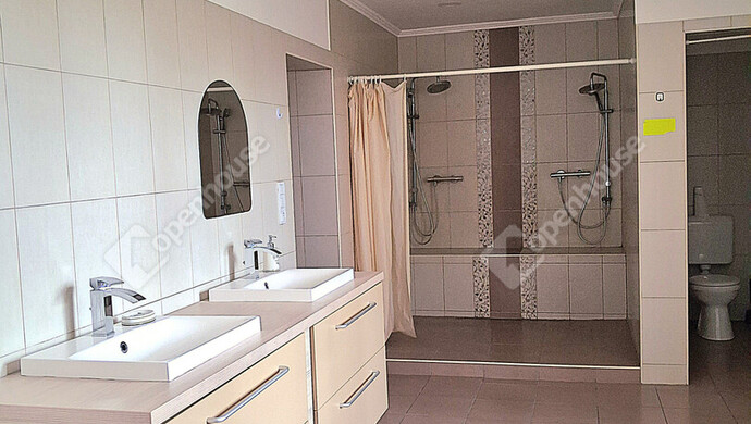 32. kép | Eladó Családi ház, Komárom (#178308)