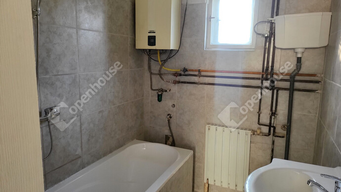 23. kép | Eladó Családi ház, Kocs (#177335)