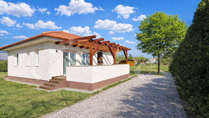 1. kép | Eladó Családi ház, Székesfehérvár (#180113)