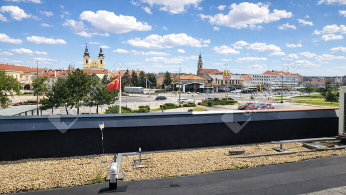 1. kép | Eladó Kereskedelmi ingatlan, Székesfehérvár (#178034)