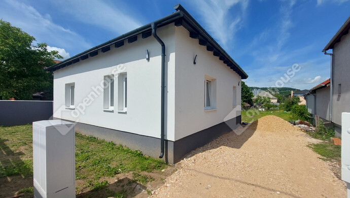 18. kép | Eladó Családi ház, Tatabánya (#175153)