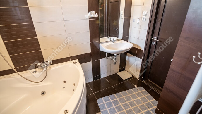 8. kép | Eladó Téglaépítésű lakás, Budapest II. Ker. (#178302)