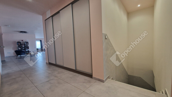 28. kép | Eladó Családi ház, Komárom (#177061)