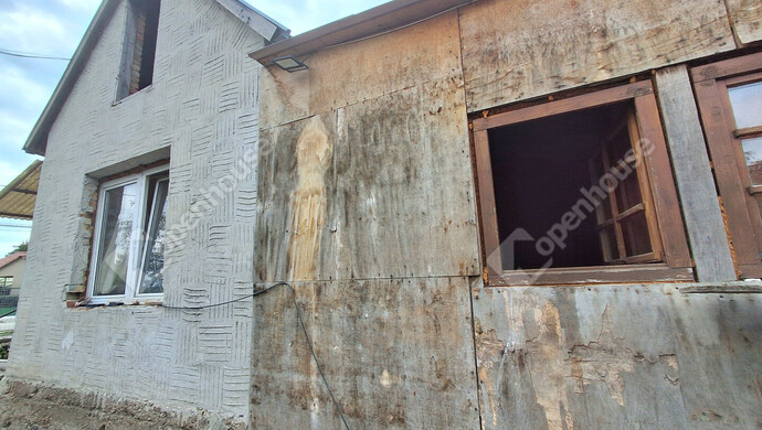 2. kép | Eladó Családi ház, Komárom (#177300)