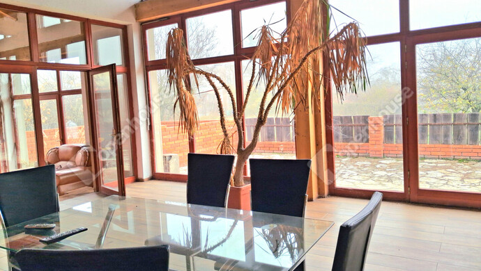 8. kép | Eladó Családi ház, Komárom (#178308)