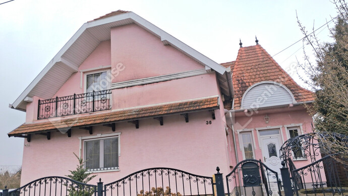 0. kép | Kiadó Családi ház, Komárom (#179509)