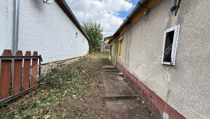 1. kép | Eladó Családi ház, Sárvár (#178310)