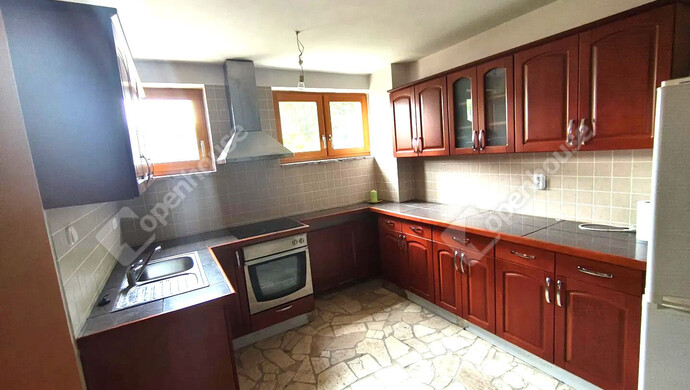 4. kép | Eladó Családi ház, Komárom (#177520)