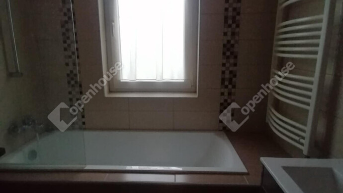 10. kép | Kiadó Társasházi lakás, Vámosszabadi (#177953)