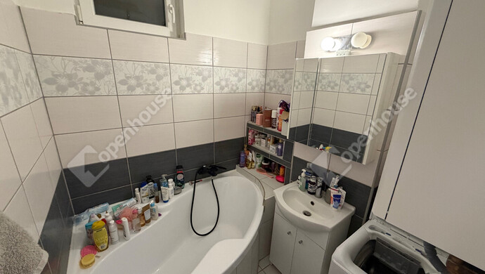 2. kép | Eladó Társasházi lakás, Zalaegerszeg (#180423)