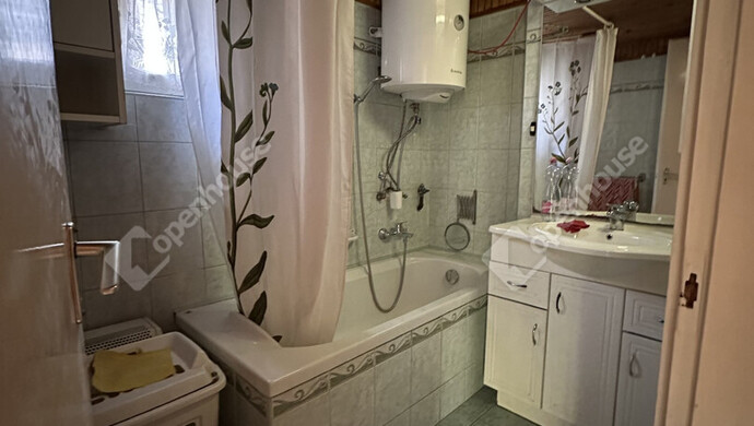 11. kép | Eladó ház, Székesfehérvár | Eladó Családi ház, Székesfehérvár (#178011)