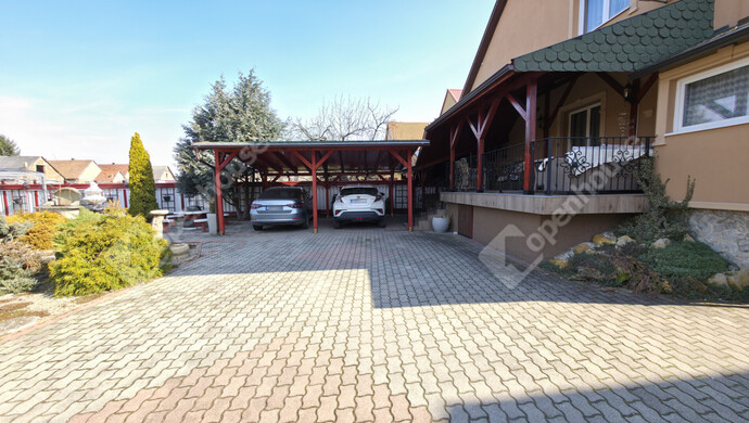 32. kép | Eladó Családi ház, Felsőzsolca (#180322)