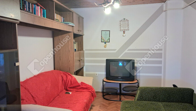 25. kép | Eladó Családi ház, Bana (#180022)