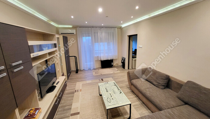 0. kép | Nappali 21 m2 | Eladó Társasházi lakás, Eger (#178520)