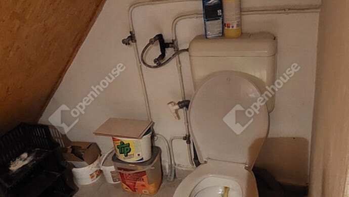 10. kép | WC | Eladó Családi ház, Zalaszentiván (#180330)