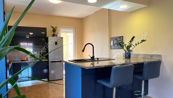 0. kép | Eladó Családi ház, Balatonszárszó (#177705)