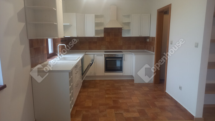 24. kép | Eladó Családi ház, Pápa (#178516)