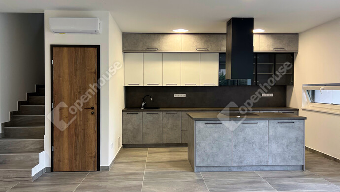 2. kép | Eladó Téglaépítésű lakás, Balatonszárszó (#177867)