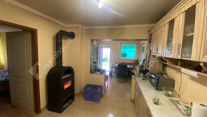 2. kép | Nappali | Eladó Családi ház, Rábapatona (#179107)