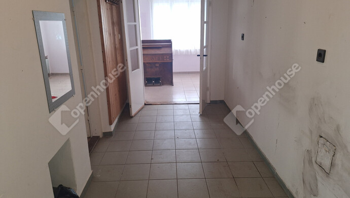 2. kép | Eladó Családi ház, Ajka (#178760)