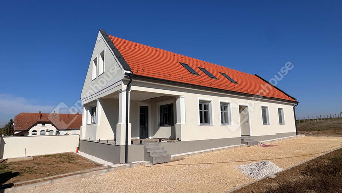 3. kép | Eladó Családi ház, Zsira (#176963)