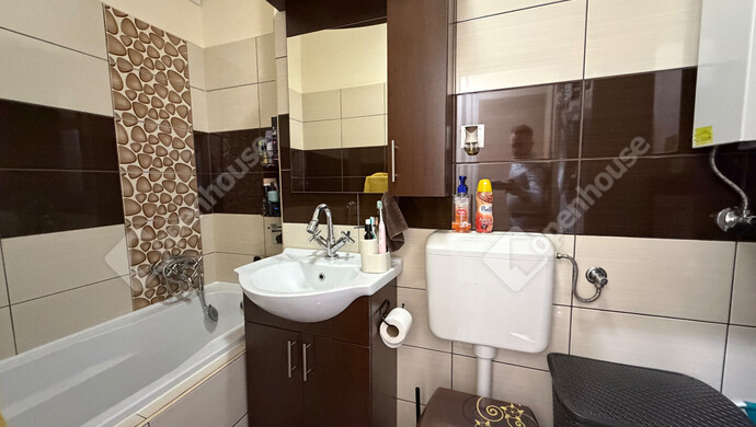 2. kép | Eladó Társasházi lakás, Zalaegerszeg (#180704)