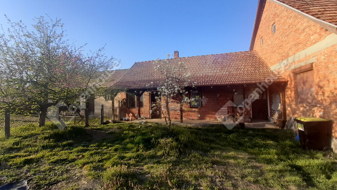 58. kép | Eladó Családi ház, Belezna (#180874)